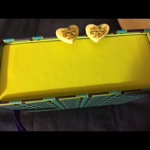 lovely Tory Burch logo  Heart stud earrings,